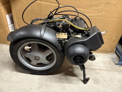 MOTORBLOK VESPA  LXV / LX5 / S50 2T 25KM AC SD 2EH