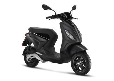 PIAGGIO 1 ACTIVE 60km/h FOREVER BLACK